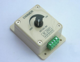 為什么要使用led路燈調(diào)光控制器